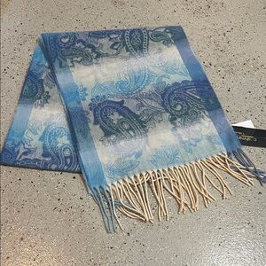 V. FRAAS CASHMINK ACRYLIC PAISLEY WOVEN FRINGED SCARF BLUE WHITE NEW WITH TAGS